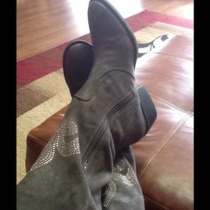 Sold to @extract........KVZ gray suede like boots.