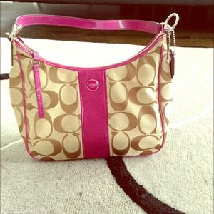 New Coach Signature Convertible Hobo/Crossbody.