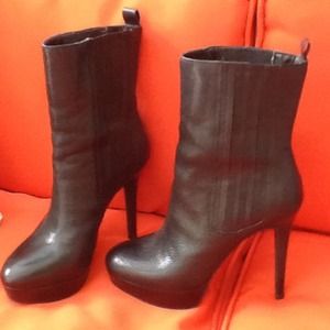 Gianni Bini ankle boots 7.5 black