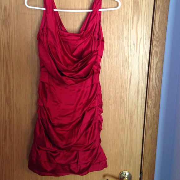 Express red ruched dress size 6