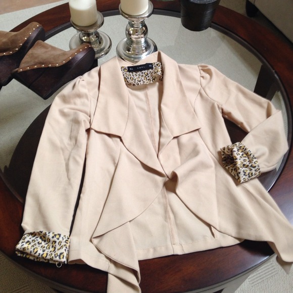 🔴sold🔴Jacket-light fabric
