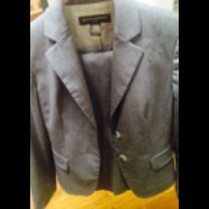 Banana Republic Women's pant suit