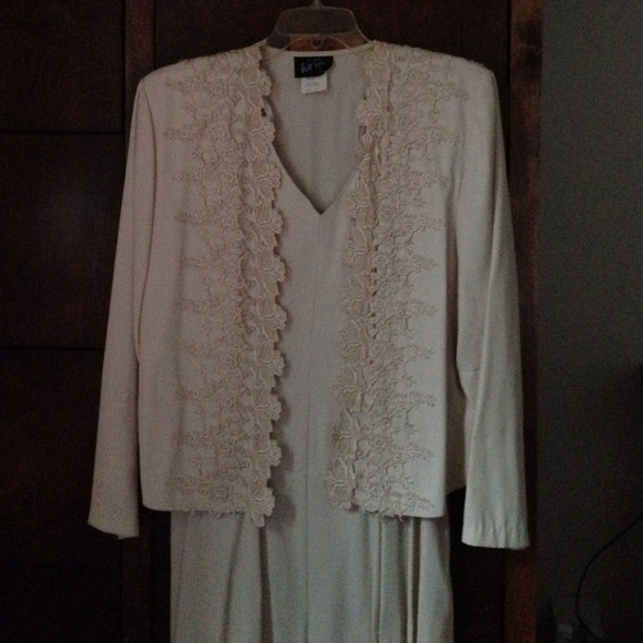 Wild Rose ivory dress with lace detail jacket.