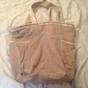 On hold! Thirty One Retro Metro Bag