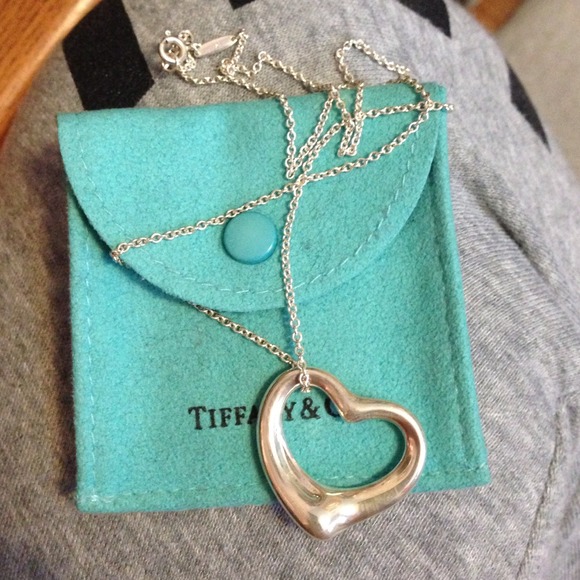 Elsa Peretti open heart pendant necklace