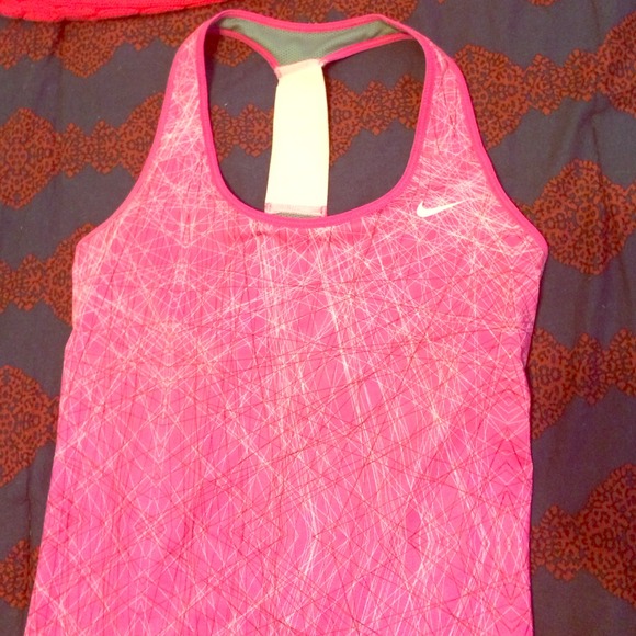 🔴🔴SOLD🔴🔴NIKE Women's Workout Tank
