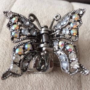 Hair clip 🌺🌼💜💃