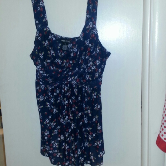 Flower tank top