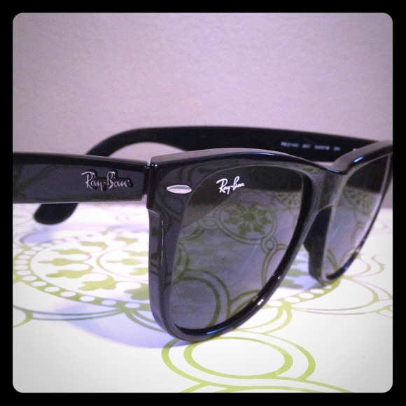 Black Ray-Ban Original Wayfarers