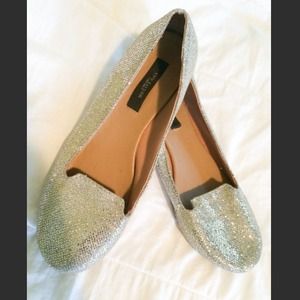 ⬇️🎉 Ann Taylor flats 💎