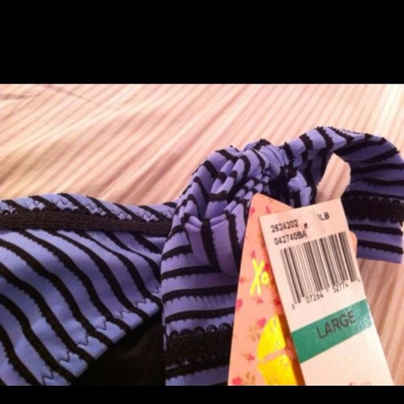 New w/ tags Betsey Johnson bikini S top L bottom - Picture 5 of 5