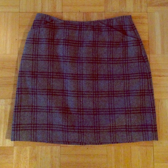 Plaid Skirt with pockets