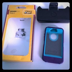 Otter box iPhone 4/4s defender case