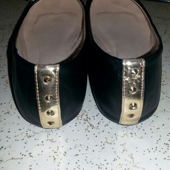 Qupid spiked flats - Picture 2 of 2