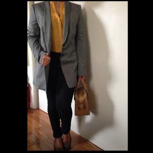 Oversized grey blazer
