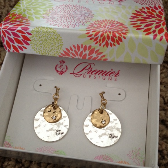 Premier jewelry Over the Moon Earrings NWT