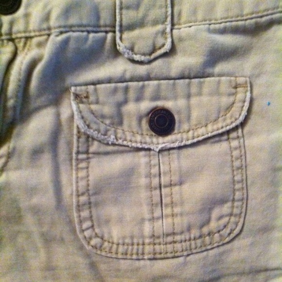 Tan American Eagle mini shorts - Picture 2 of 4