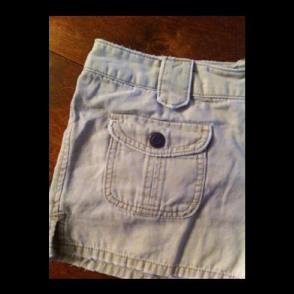 Tan American Eagle mini shorts - Picture 3 of 4