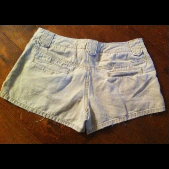 Tan American Eagle mini shorts - Picture 4 of 4