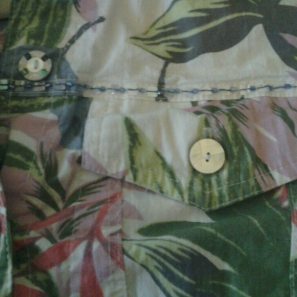 Flowered cropped jacket - Picture 2 of 2