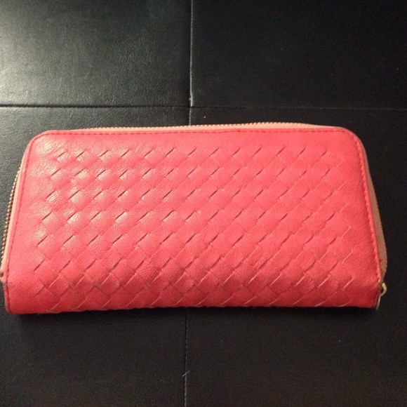 Pink/coral wallet
