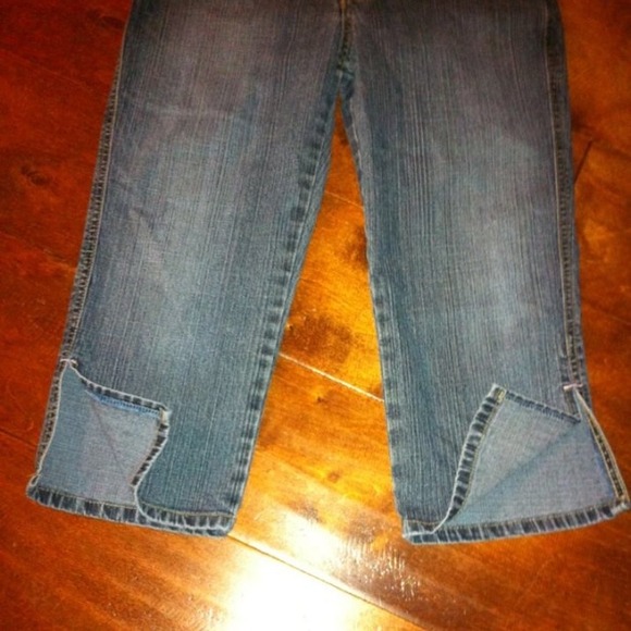 Medium junior shorts Capri jeans - Picture 4 of 4