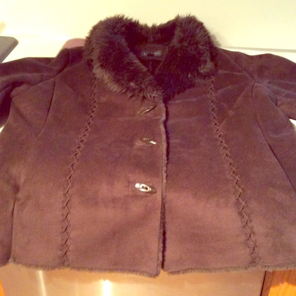 Brown coat, size 18/20