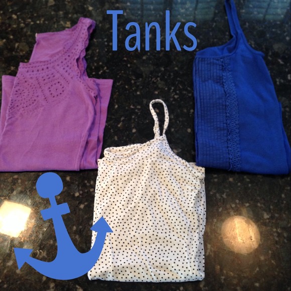❌SOLD❌Jcrew & LOFT tank top lot of 3