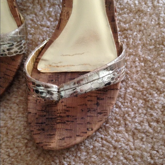 Very cute sandales - Picture 3 of 3