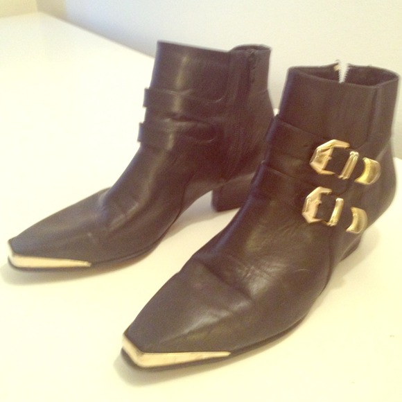 Black leather booties - Picture 1 of 3