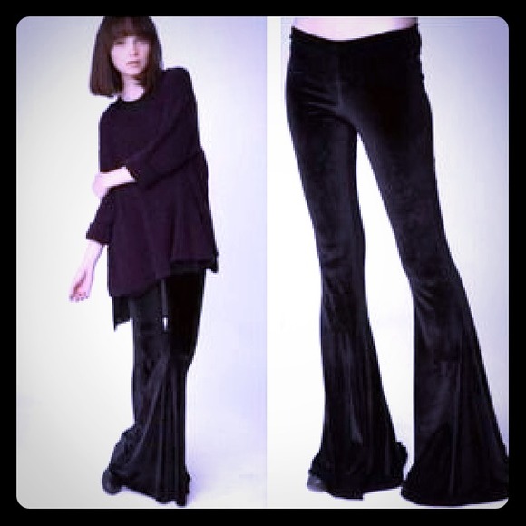 ❤️BRAND NEW BRANDY❤️MELVILLE SUEDE BELL BOTTOMS❤️