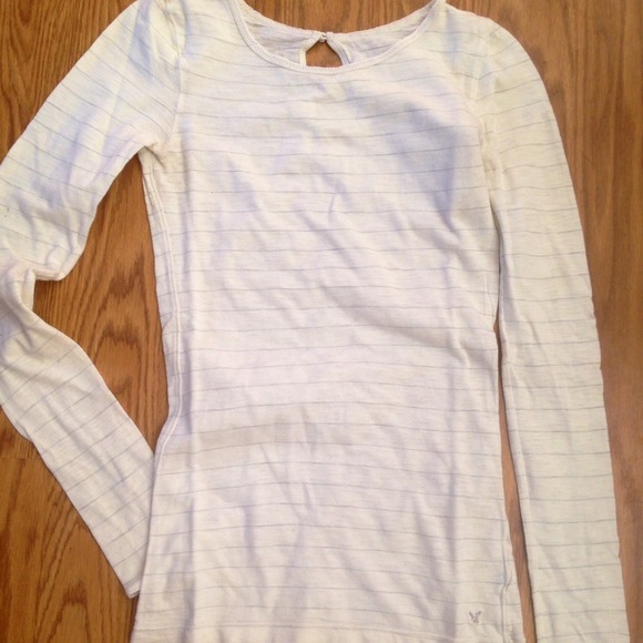 AE White Long Sleeve