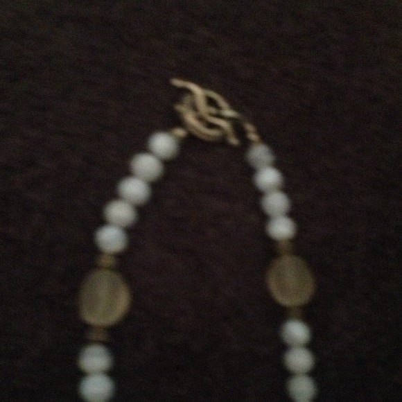 Shell necklace - Picture 3 of 3