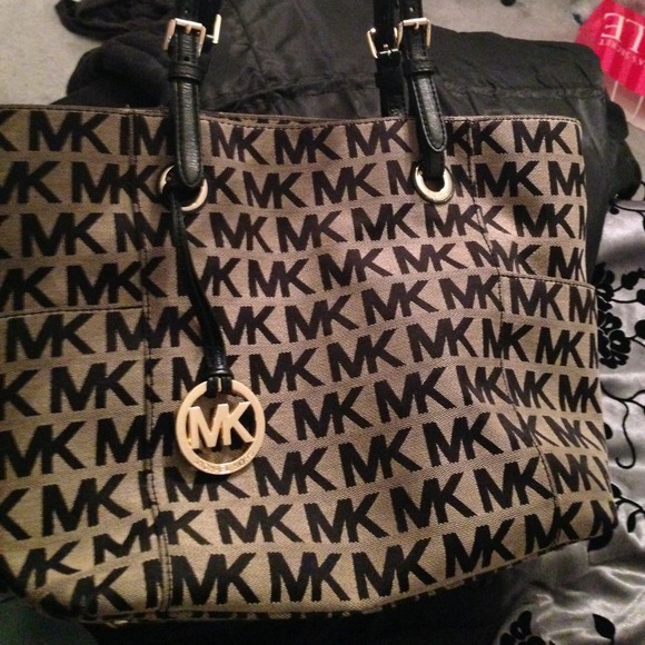 Michael Kors Bag!