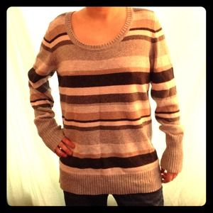 Long sleeve sweater