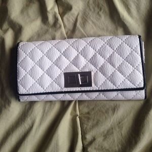 Wallet & sweater bundle for @merann