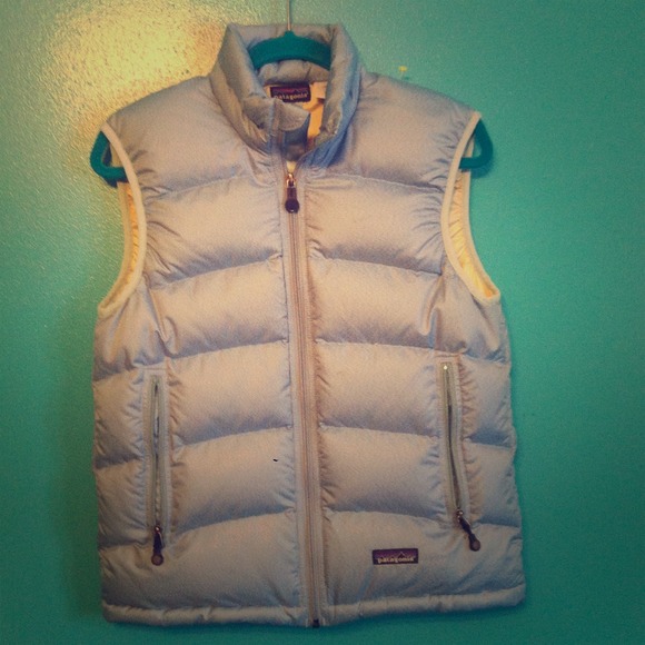 Women's Patagonia down vest size x-small