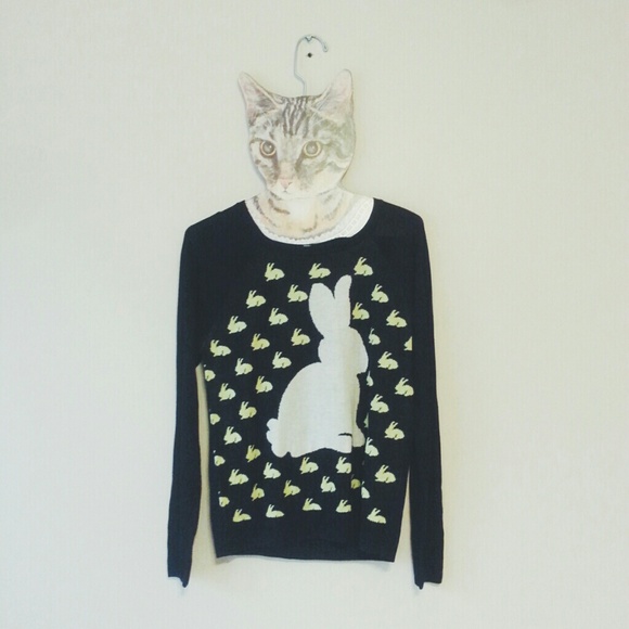 Sweaters - NWT CUTE bunny sweater