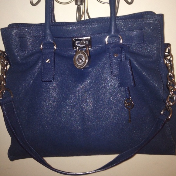 SOLD AUTHENTIC Michael Kors Hamilton Large SOLD