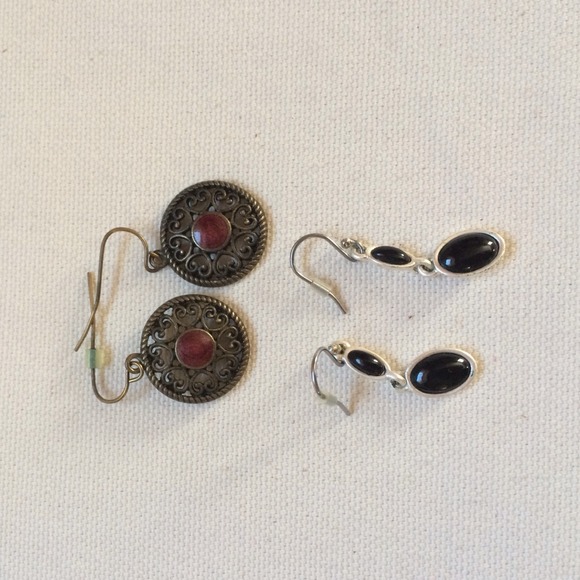 FREE! Purchase any item & receive a free pair!💎 - Picture 3 of 3