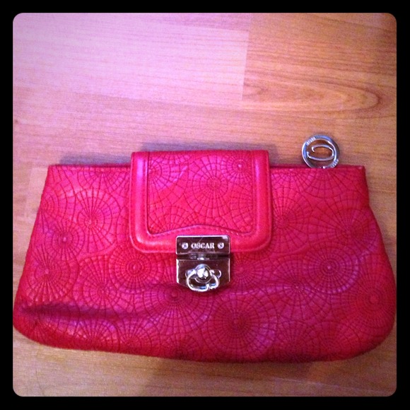 Oscar de la Renta clutch