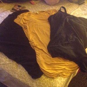 Maternity top set with nursing tank top! L