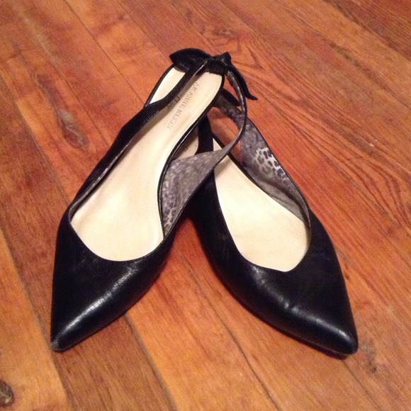 Black sling with kitten heel. Anne Klein iflex.