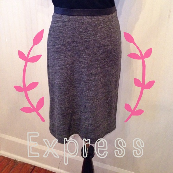 ❌sold❌Express minus the leather pencil skirt