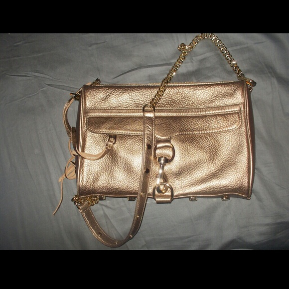 !!SOLD ON TRADESY!!Bronze M.A.C clutch💥 - Picture 2 of 4