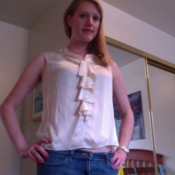 Sleeveless Blouse, Banana Republic - Picture 2 of 2