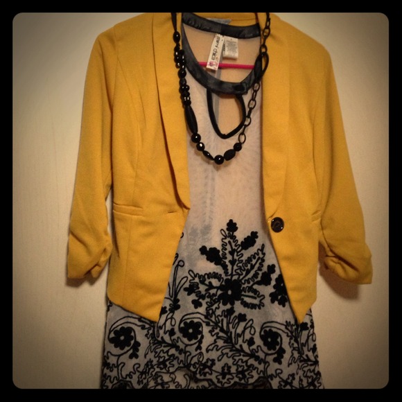 Mustard 3/4 Blazer 🌼🌻🍂🌞