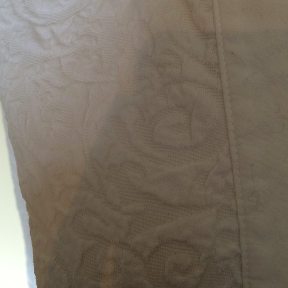 Sold in bundle - Picture 4 of 4