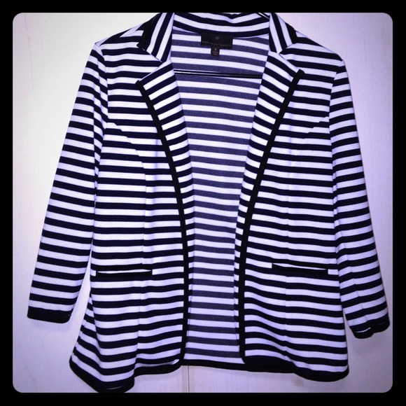 Striped Blazer 💼💄💋