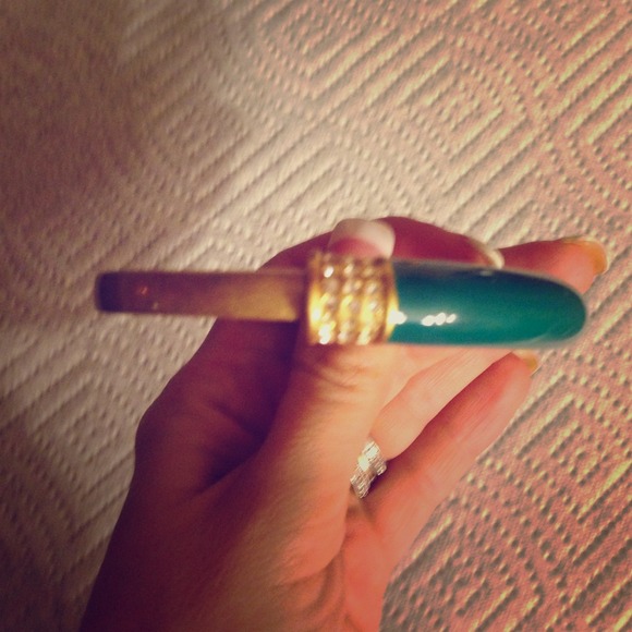 ☆☆TRADED☆☆Gold and Teal Lia Sophia Bracelet☆☆